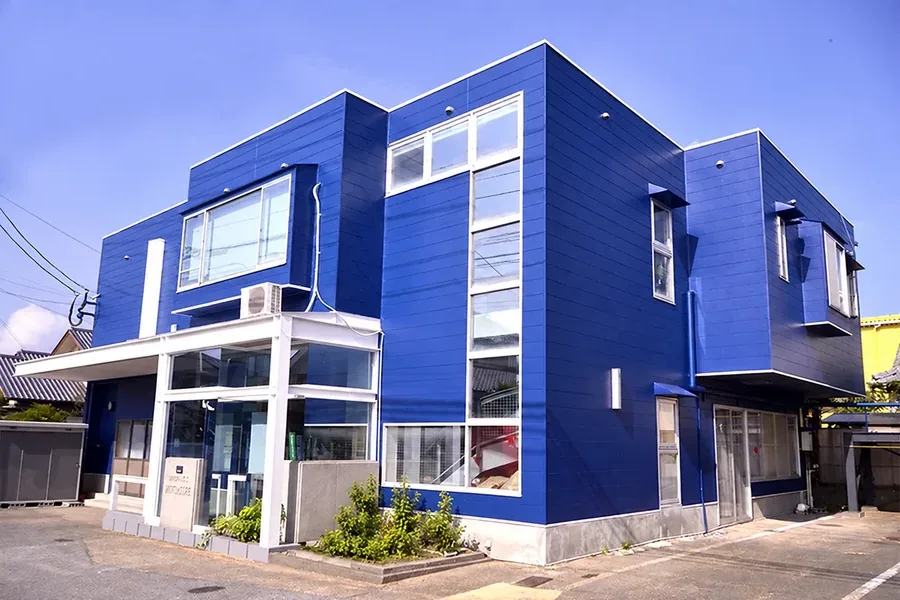 株式会社得丸デザイン印刷の社屋外観